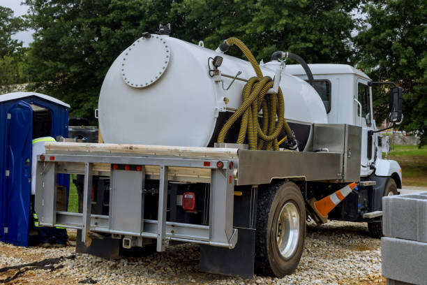 Best Portable toilet rental cost  in Bridgeport, WV